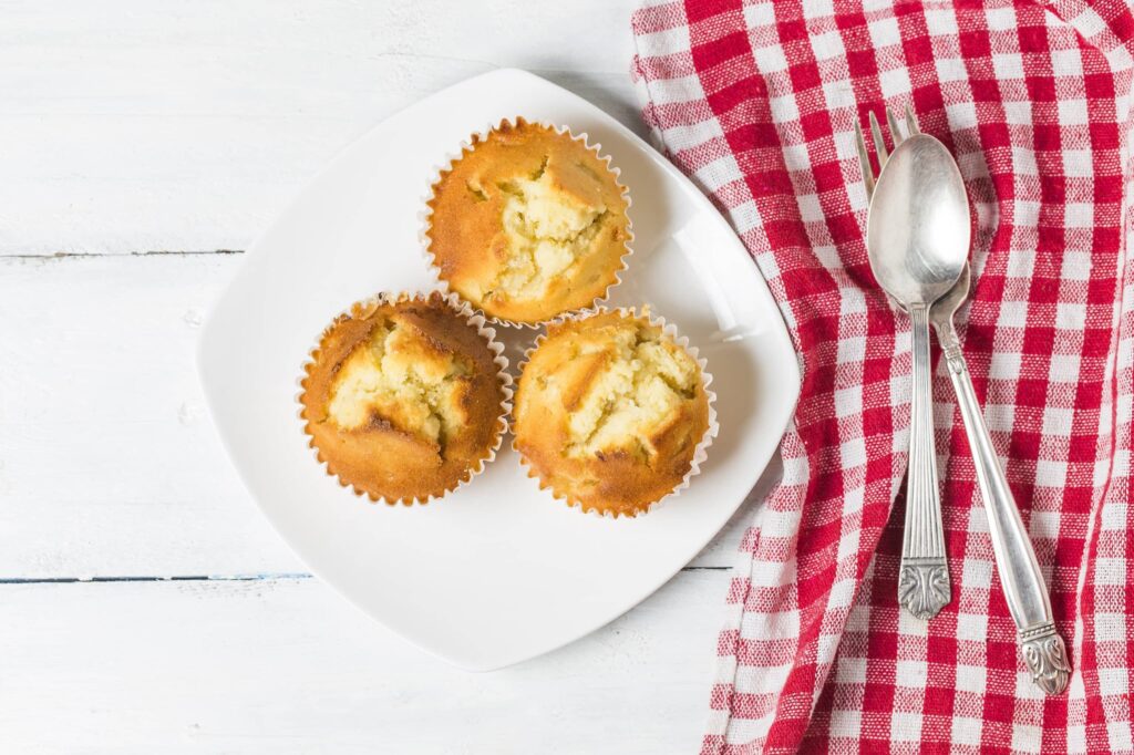 Muffins á l'huile d'olive, au miel et au yaourt.